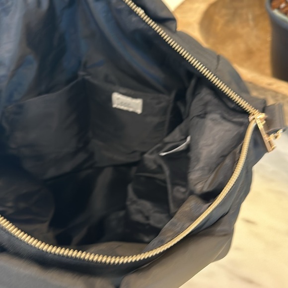 Backpack - Picture 5 of 5